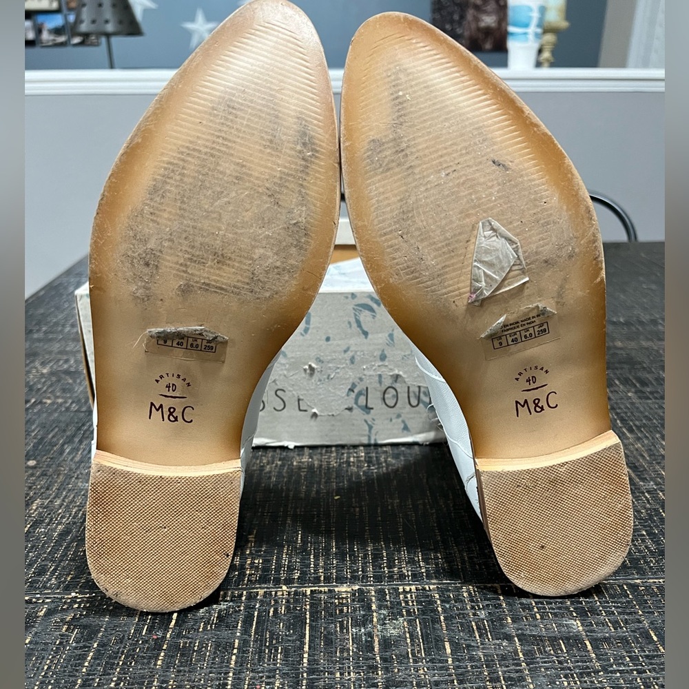 Musse & Cloud White Leather Cutout Western Ankle Booties with Silver Buckles - Picture 5 of 8